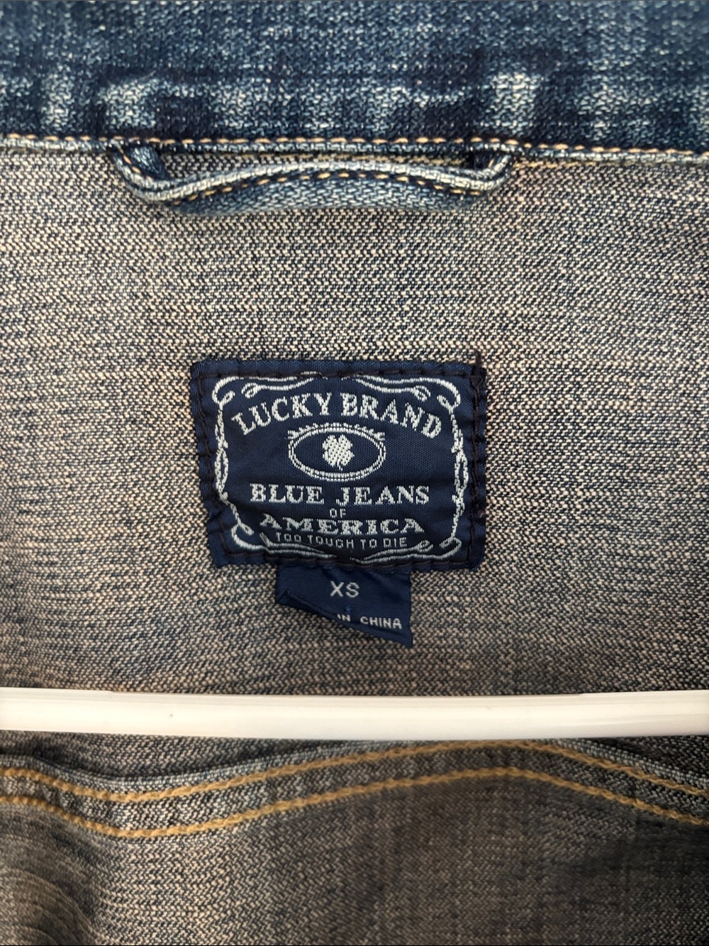 Lucky Brand Denim Jacket in Medium Blue Wash - Picture 2 of 3